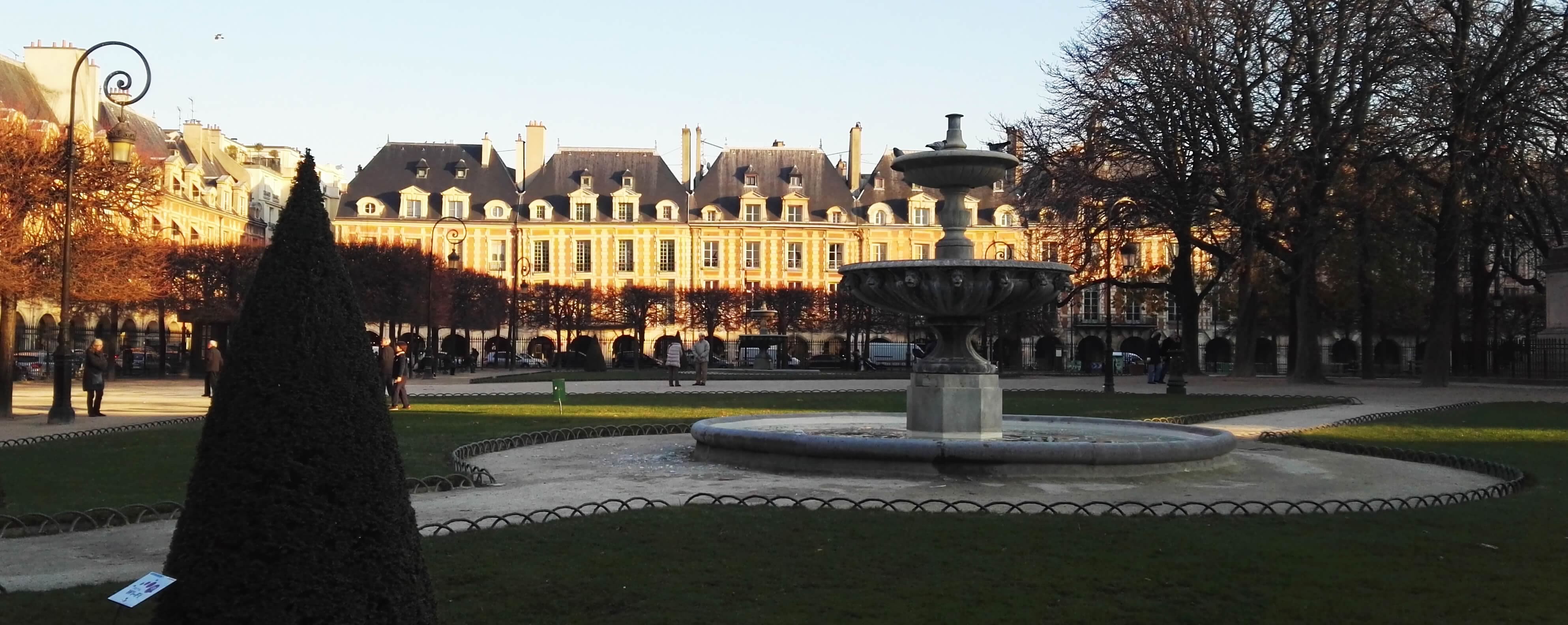 le-marais-place-des-vosges